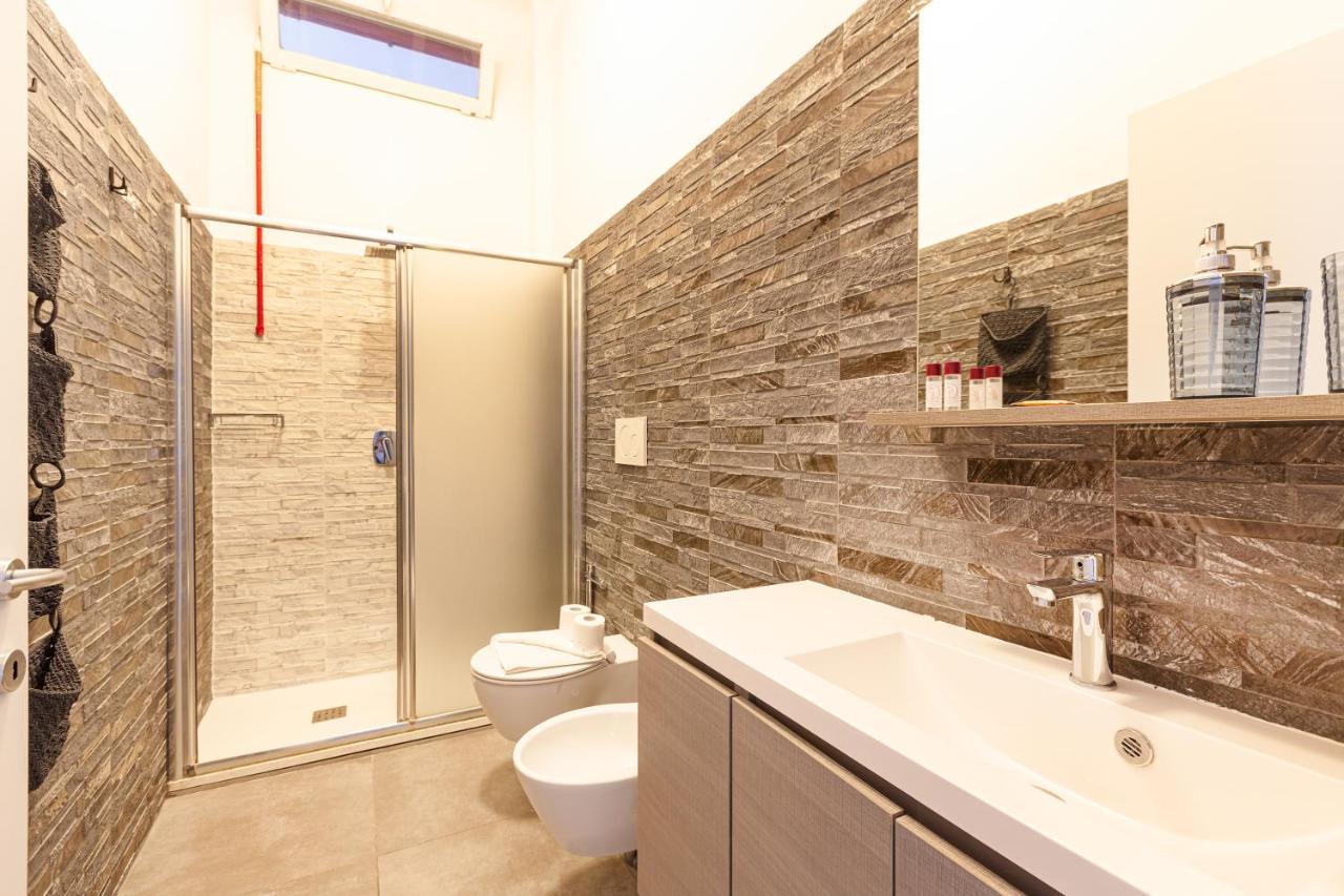 Guesthost - Cosy Apt Close To Piazza Insubria มิลาน ภายนอก รูปภาพ